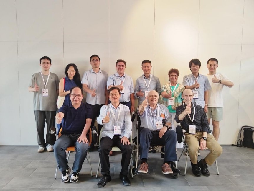 便于对照栏目动态与后续阅读